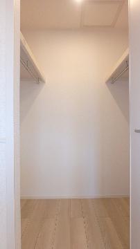 セキュリティ　ゆったりした収納も魅力♪（イメージ）