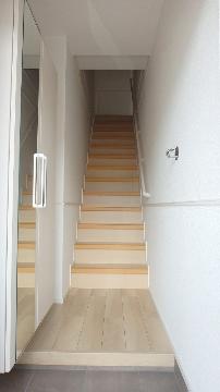 その他設備　大きな姿見付きの下駄箱がある玄関♪（イメージ）