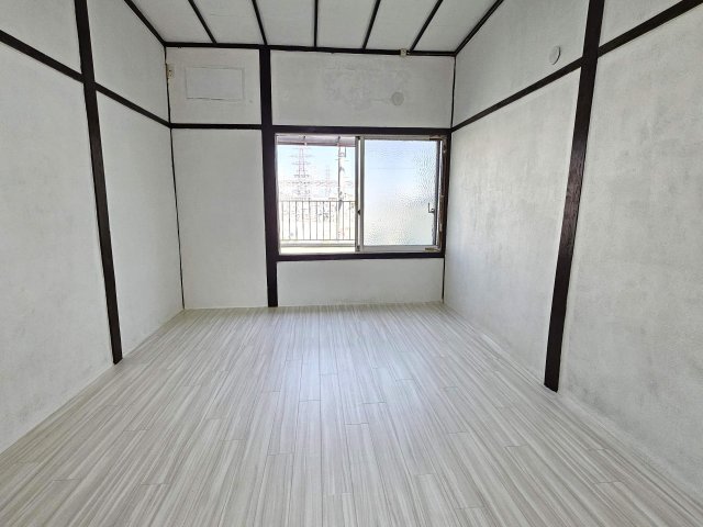 その他　2階 6帖洋室