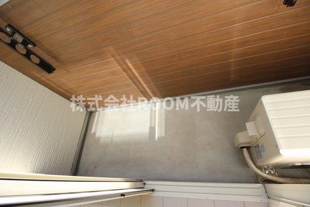 バルコニー　陽当たり良好なバルコニーです