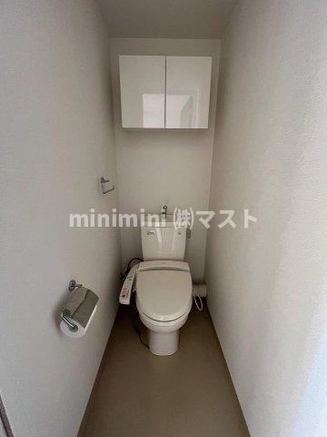 トイレ　※別号室参考写真