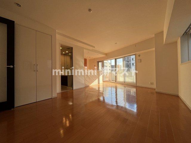 居室・リビング　※別号室参考写真