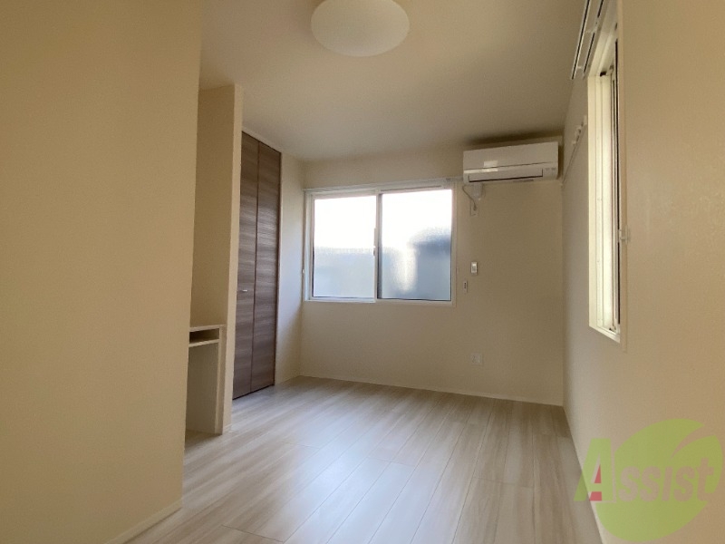 その他部屋・スペース　６．９帖の洋室です。寝室としていかがでしょうか。