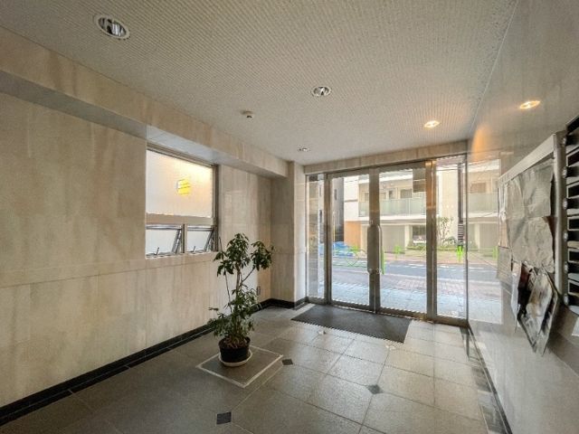 エントランス　毎日通るエントランス♪