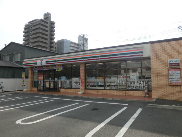 コンビニ　セブンイレブン 浜松山下町店（コンビニ）まで158m