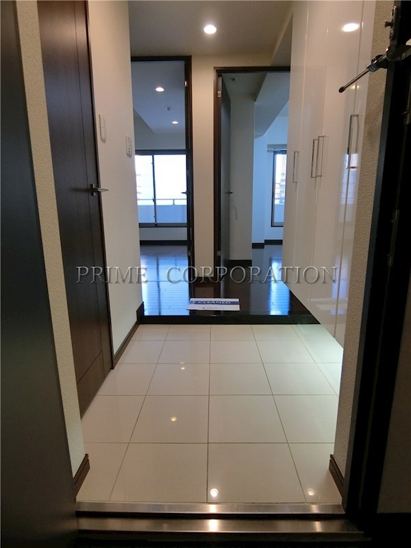 玄関　※参考写真※