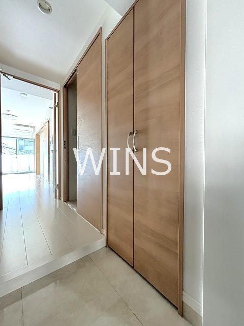 玄関　別部屋参考写真です