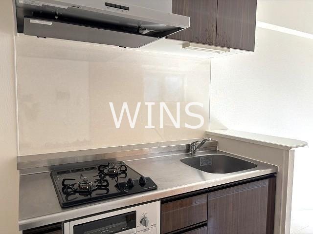 キッチン　別部屋参考写真です