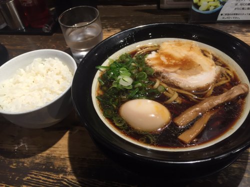 飲食店　金久右衛門 本店（飲食店）まで307m