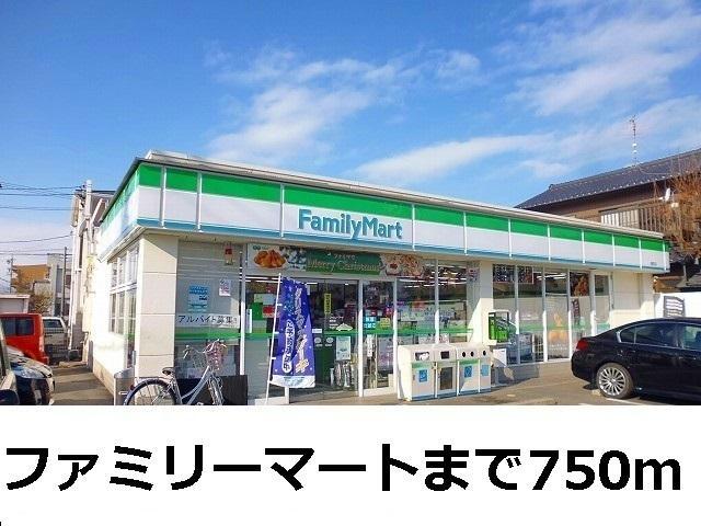 コンビニ　ファミリーマート名古屋松坂町店（コンビニ）まで48m