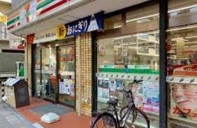 コンビニ　セブンイレブン東尾久店（コンビニ）まで71m
