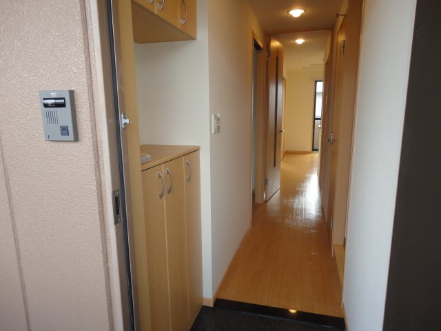 玄関　玄関より（イメージ）