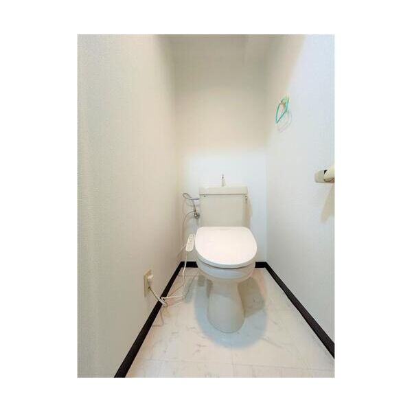 トイレ　シャワートイレ