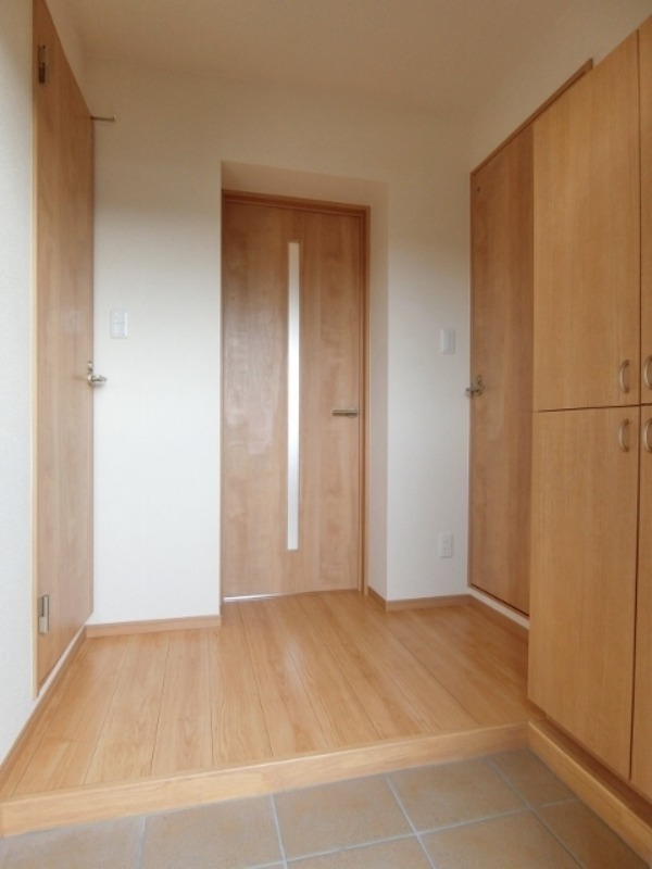 玄関　図面と現状に相違がある場合には現状を優先