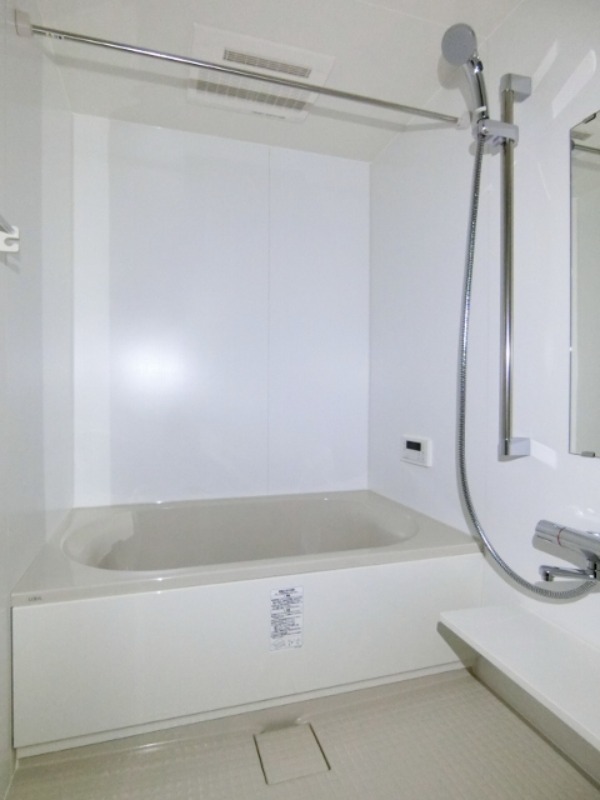 バス・シャワールーム　図面と現状に相違がある場合には現状を優先