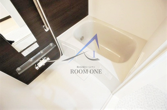 バス・シャワールーム　お風呂です。