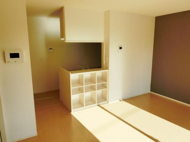 その他部屋・スペース　★一面がデザインクロスになっています・おしゃれなカウンター…