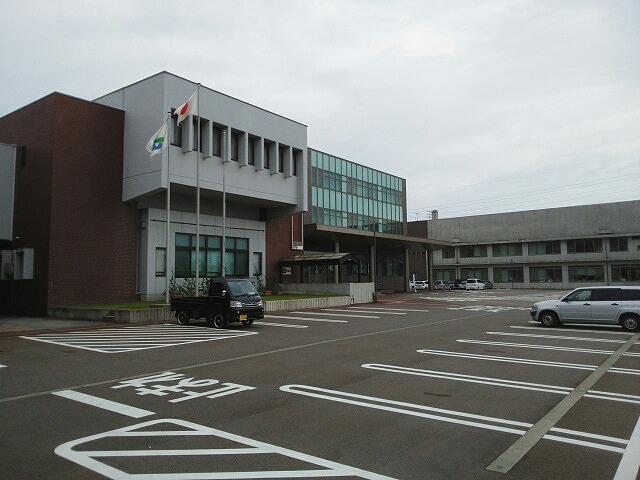 役所　かほく市役所（役所）まで1900m