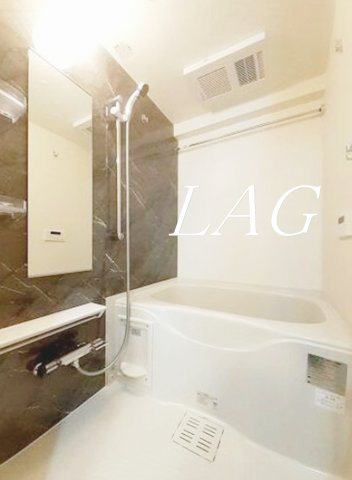 バス・シャワールーム　お風呂です。