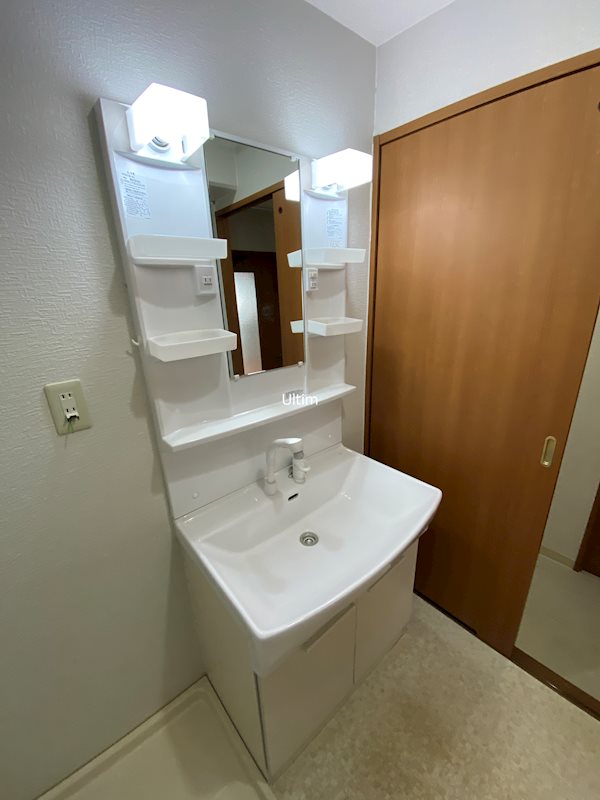 洗面設備　別部屋のお写真です。ご参考までに！