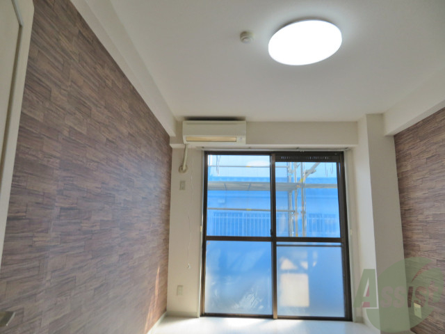 その他設備　お部屋にはちゃんとエアコンもありますよー