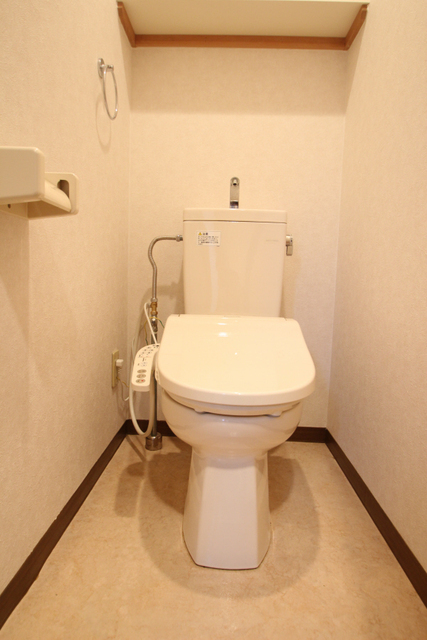 トイレ　別室の参考写真です。※現況優先