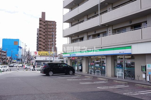 コンビニ　ファミリーマート 植田南一丁目店（コンビニ）まで400m