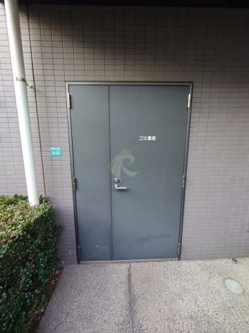 その他　フェニックス椎名町のゴミ置き場