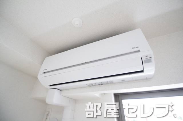 その他設備　冷暖房エアコン。