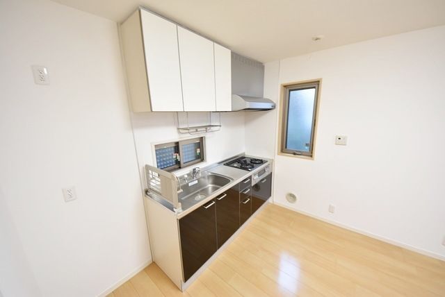 キッチン　お部屋探しは株式会社　タウンハウジング　までお気軽にお問合…