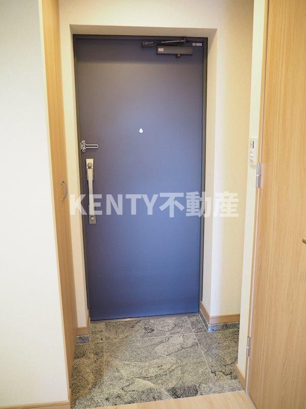 玄関　明るい玄関です