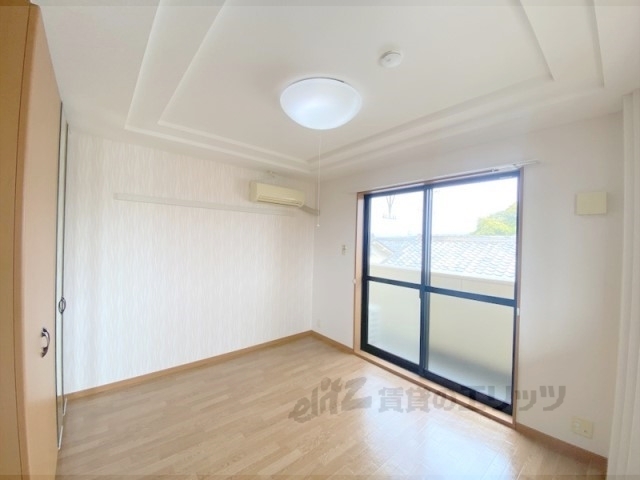 居室・リビング　洋室