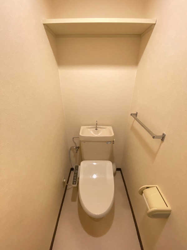 トイレ　バストイレセパレートタイプでオススメ♪