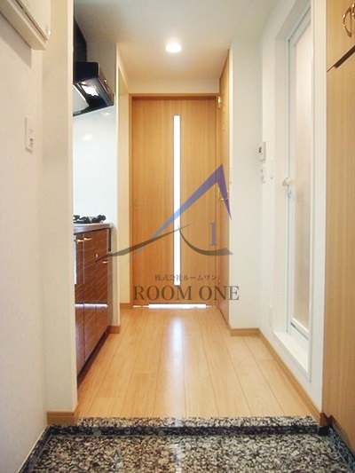 玄関　玄関です。