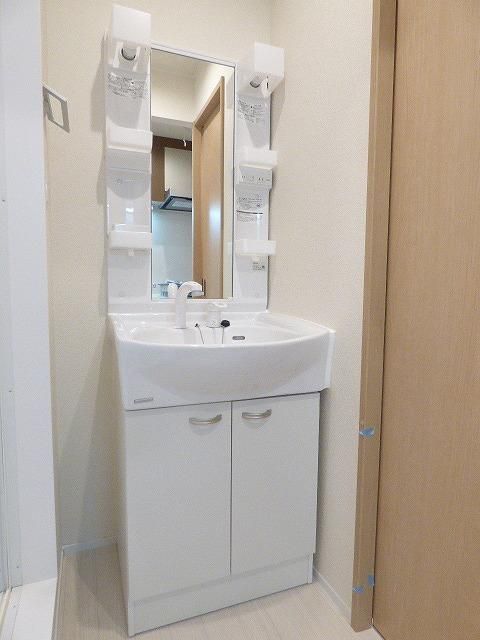 洗面設備　同仕様