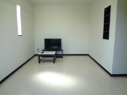 居室・リビング　反転タイプの写真です。