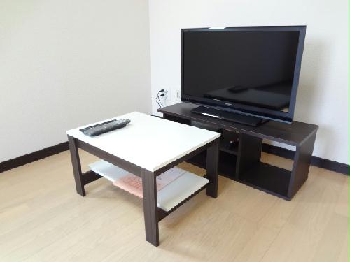 その他　32型液晶テレビ。家電付き。