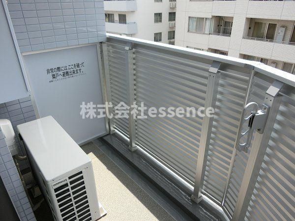 バルコニー　弊社ではオンライン対応・現地対応可能です♪