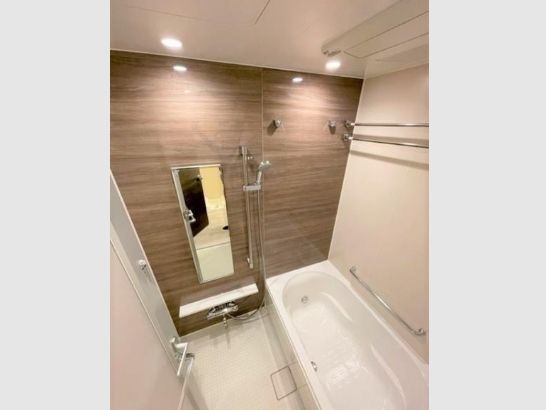 バス・シャワールーム　※こちらの写真は他部屋参考写真です