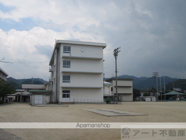 小学校　堀江小学校（小学校）まで1853m