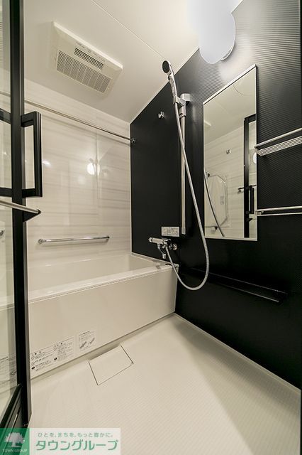 バス・シャワールーム　※写真は同タイプ住戸です。