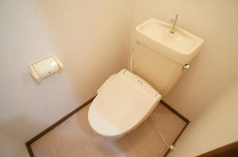 トイレ　図面と現状に相違がある場合には現状を優先