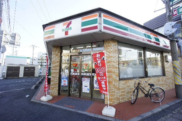 コンビニ　セブンイレブン かけまま店（コンビニ）まで238m