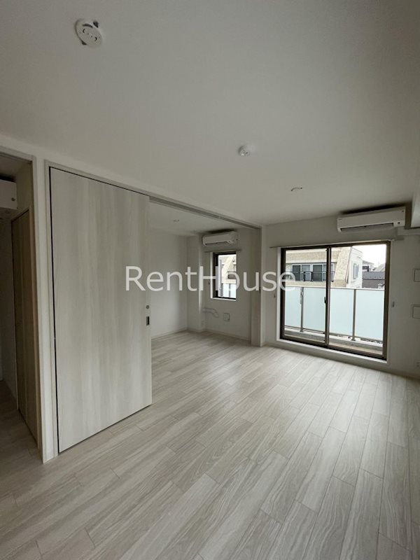 居室・リビング　別号室の参考写真です。