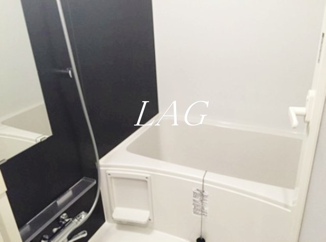 バス・シャワールーム　お風呂です。