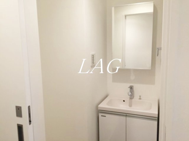 洗面設備　洗面台です。