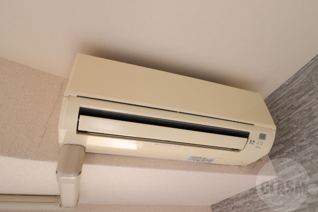 その他設備　エアコンで年中快適に過ごせます