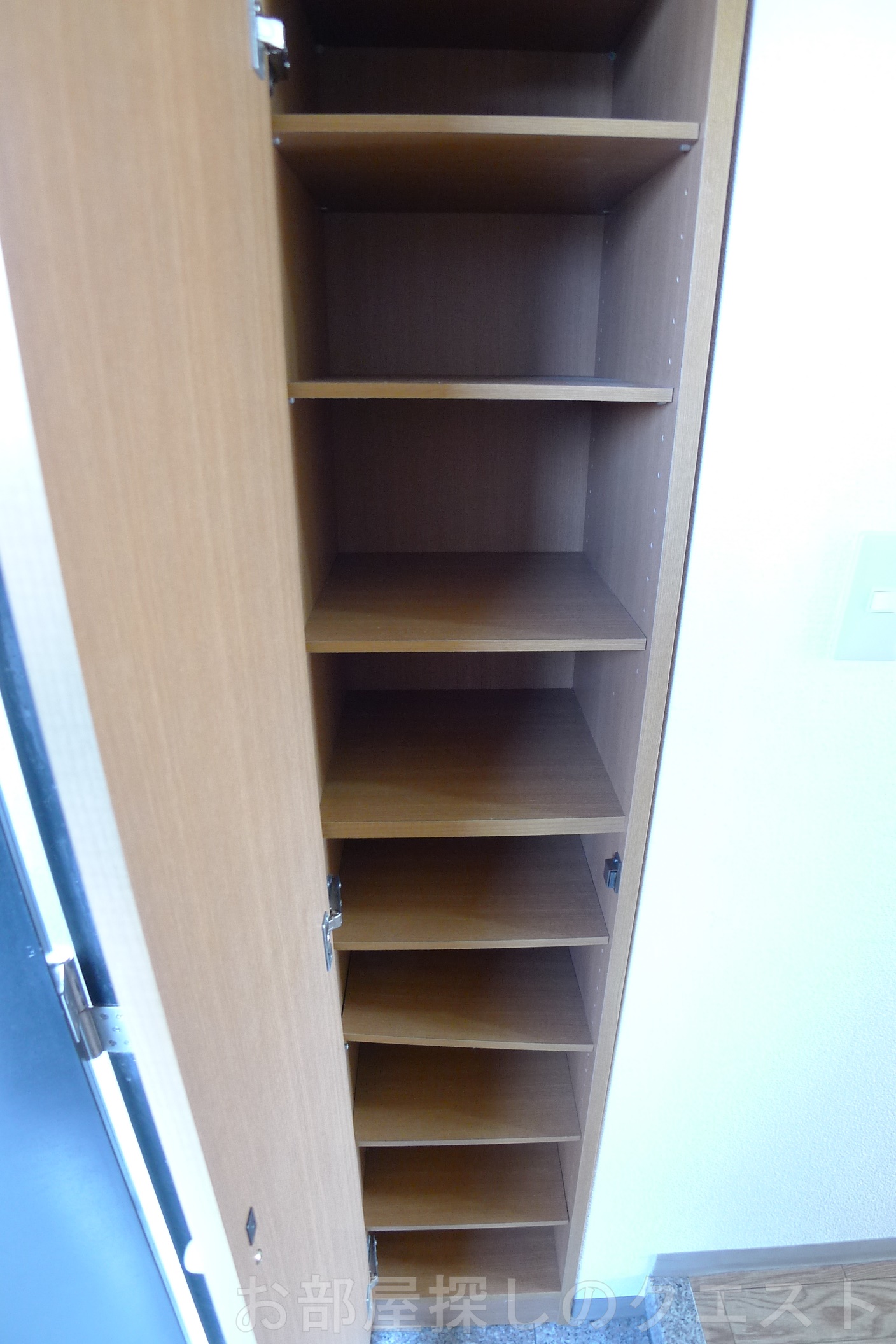 玄関　（写真は同物件イメージ）