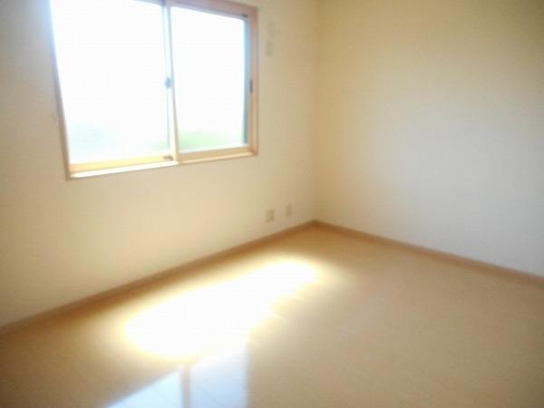 その他部屋・スペース　明るい洋室！
