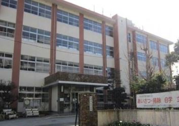 中学校　福岡市立内浜中学校（中学校）まで1415m